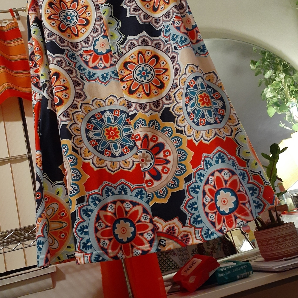 Top/Tunic - Picture 9 of 9